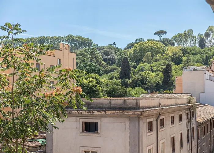 Apartament Gabrielle - Charming In Trastevere *